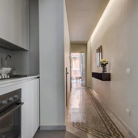 Casa Satrico * Řím