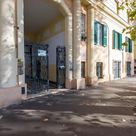 Casa Satrico